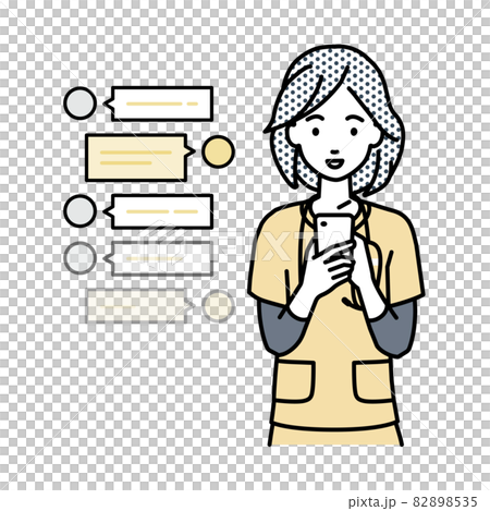立ってスマートフォンで楽しくチャットで会話する看護師の女性 82898535