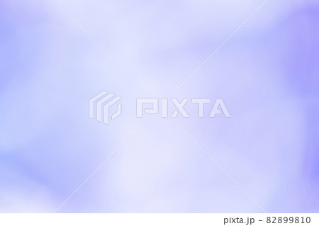 メルヘンなパープル系イメージ　(背景素材) 82899810