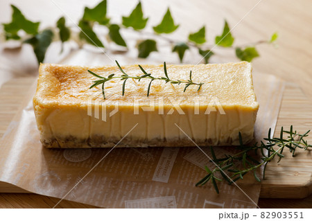 手作りチーズケーキ 82903551