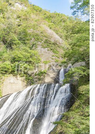 袋田の滝 82907350