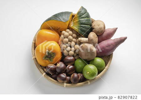 秋の食材盛り合せ 秋の食材盛り合せ 82907822