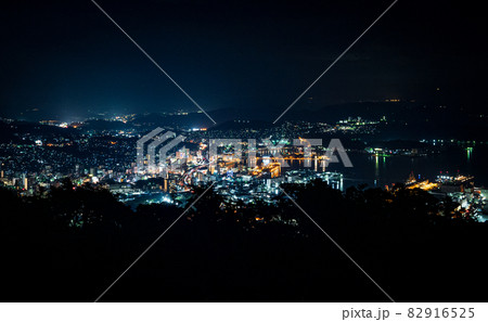 長崎県佐世保市の夜景 82916525