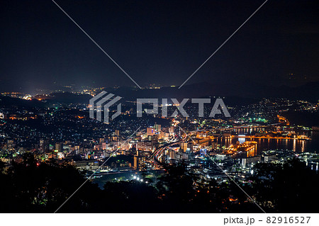 長崎県佐世保市の夜景 82916527