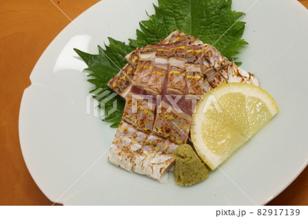 イトヨリダイの炙り昆布締め イトヨリダイの炙り昆布締め 82917139