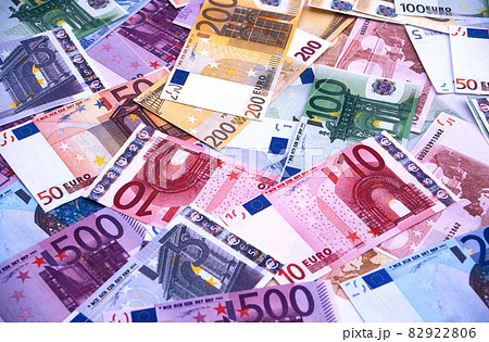 Colorful Euro bank notes 82922806