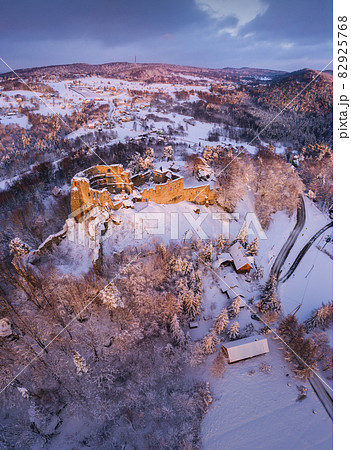 Poland, Subcarpathia, Odrzykon, Aerial view of ruins of Kamieniec Castle in winter 82925768