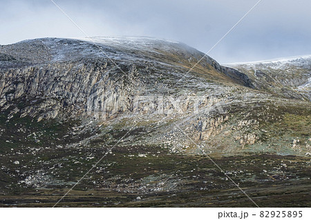 Australia, New South Wales, Mountain landscape at Charlotte Pass in Kosciuszko National Park 82925895