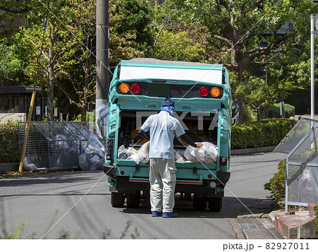 資源回収車・プラスチックごみ 82927011