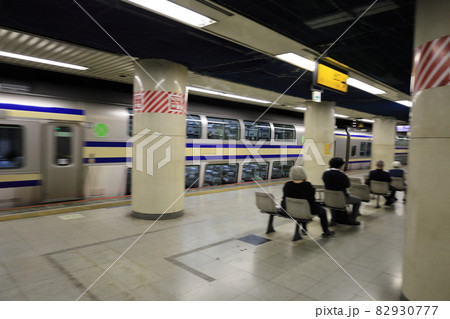 横須賀線ホーム 横須賀線ホーム 82930777