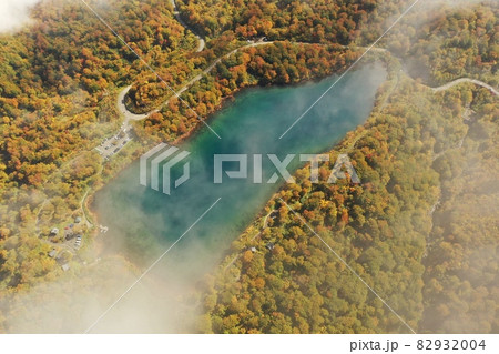 栗駒山　須川湖　空撮 82932004