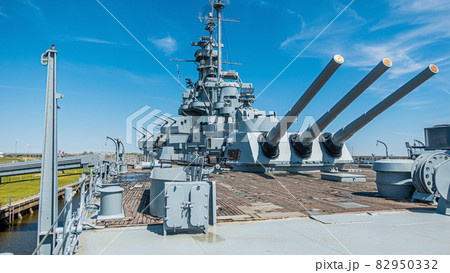 Close up pictures of old WW2 battleship during daytime 82950332