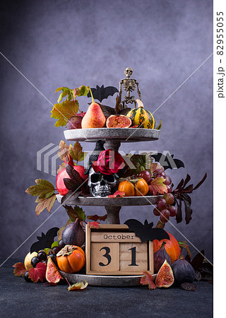 Halloween composition with autumn fruits Halloween composition with autumn fruits 82955055