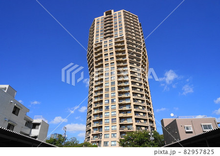 10月　港区967元麻布ヒルズフォレストタワー･元麻布一丁目 82957825