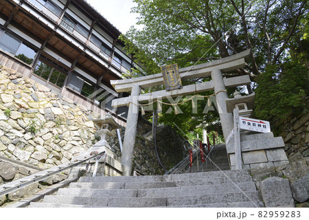 竹生島 竹生島神社の鳥居 滋賀県長浜市 竹生島 竹生島神社の鳥居 滋賀県長浜市 82959283