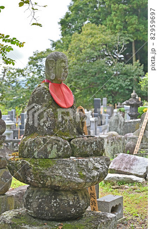 秩父七福神：臨済宗南禅寺派  総持寺　石仏 82959697