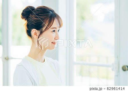 若い女性のビューティ 若い女性のビューティ 82961414