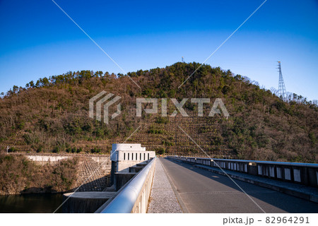 苫田ダム　岡山県吉井川上流のダム 82964291