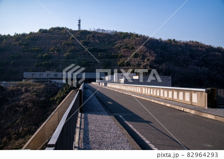 苫田ダム　岡山県吉井川上流のダム 82964293