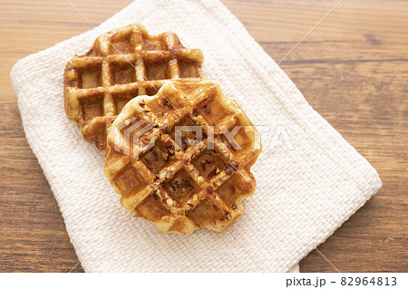 アーモンドワッフル 82964813