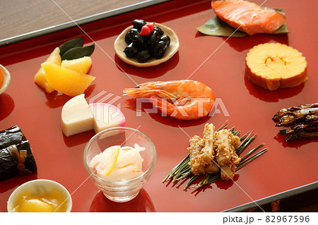 お節料理の種類(2) お節料理の種類(2) 82967596