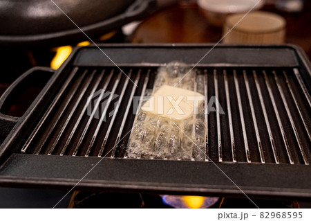 焼き肉　鉄板焼き 82968595