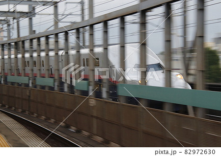 浮間舟渡駅を通過する引退寸前の上越新幹線E4系Max 浮間舟渡駅を通過する引退寸前の上越新幹線E4系Max 82972630