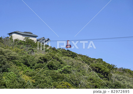 遊覧船から見上げるかんざんじロープウェイ 遊覧船から見上げるかんざんじロープウェイ 82972695