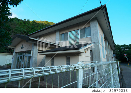 【休校】徳島市立飯谷小学校の体育館 徳島県徳島市 【休校】徳島市立飯谷小学校の体育館 徳島県徳島市 82976058