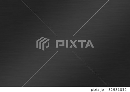 細かい傷がついた黒い金属表面（ブラックカードのイメージ） 82981052