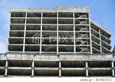 MALACCA, MALAYSIA -JUNE 01, 2016: High-rise building structures that have been abandoned. 82983551