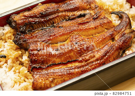 うな重弁当　テイクアウト 82984751