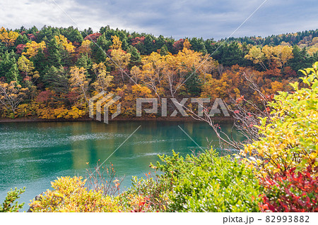 (福島県)浄土平・桶沼の紅葉 (福島県)浄土平・桶沼の紅葉 82993882