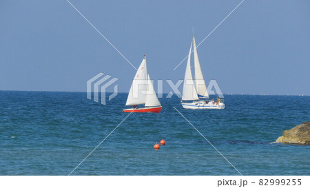 Boats in the sea Boats in the sea 82999255