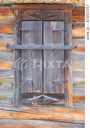 Closed window Closed window 83003567