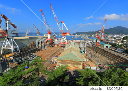 【広島県】歴史の見える丘から見た戦艦大和 建造ドック 83005804