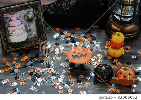 ハロウィンの飾り付け 83006052