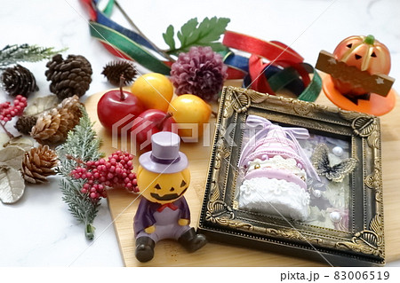 ハロウィンの飾り付け 83006519