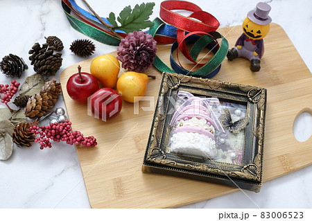 ハロウィンの飾り付け 83006523