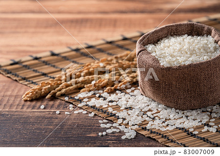 ごはん イネ 米 83007009