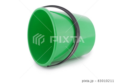 Green plastic bucket 83010211