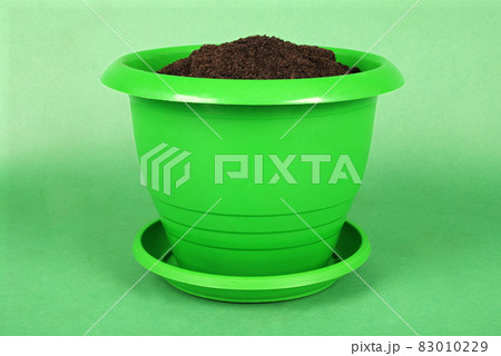 Green Plastic Flower Pots 83010229