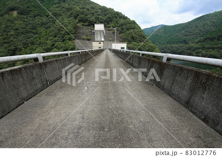 愛媛県宇和島市 山財ダム 愛媛県宇和島市 山財ダム 83012776