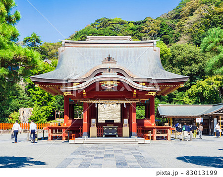 初秋の鎌倉 鶴岡八幡宮 舞殿 初秋の鎌倉 鶴岡八幡宮 舞殿 83013199