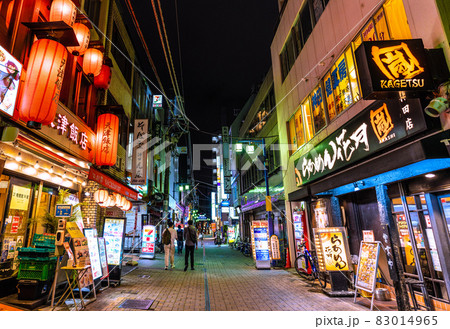 日本の東京都市景観 神田駅前の飲み屋街(西口商店街)などを望む。宣言は解除されているが=10月9日 日本の東京都市景観 神田駅前の飲み屋街(西口商店街)などを望む。宣言は解除されているが=10月9日 83014965