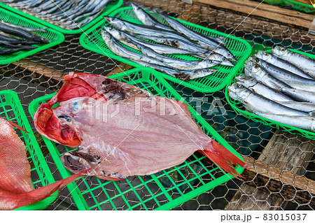 【金目の干物】 83015037