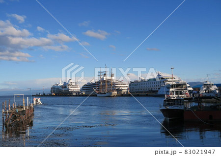 世界の果ての町ウシュアイア 世界の果ての町ウシュアイア 83021947