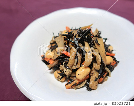 大豆と舞茸のおいしいひじき煮 83023721
