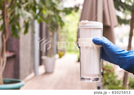 Reusable own cup. Cafe to go coffee. Takeawake restaurant service Reusable own cup. Cafe to go coffee. Takeawake restaurant service 83025653