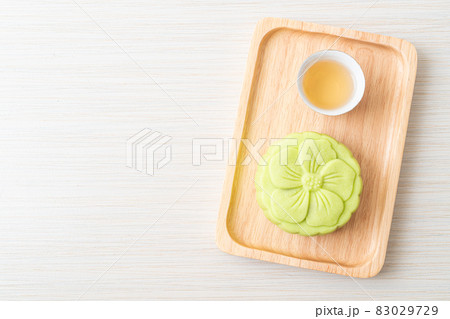 Chinese moon cake green tea flavour Chinese moon cake green tea flavour 83029729