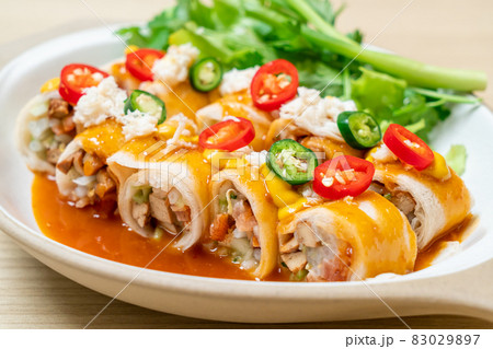 fresh spring roll with crab and sauce fresh spring roll with crab and sauce 83029897